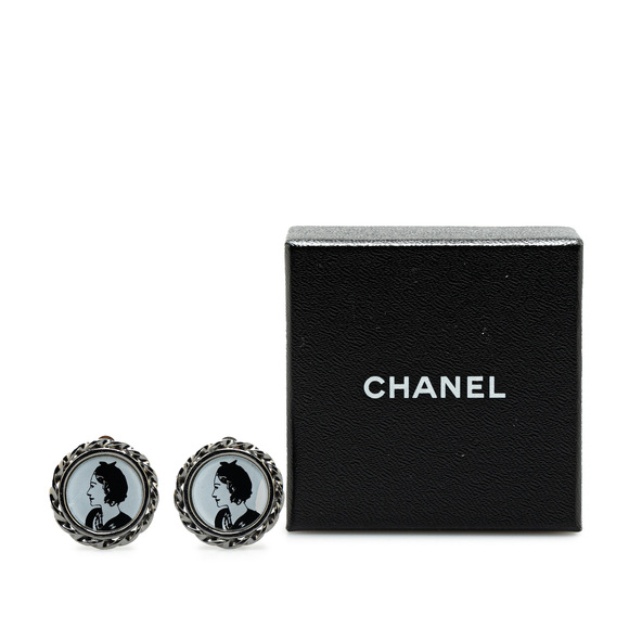 Pre-Loved Chanel Silver Plated Mademoiselle Coco Profile Clip on Earrings - Picture 4 of 4